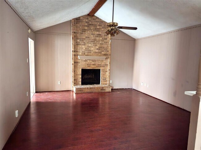 Building Photo - 1218 Bournemouth Dr