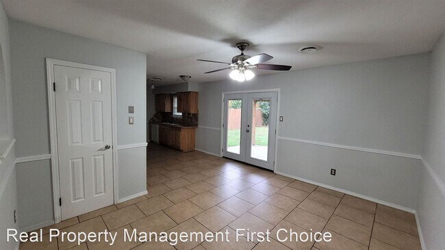 Foto del edificio - 3 br, 2 bath House - 3404 Iola Avenue
