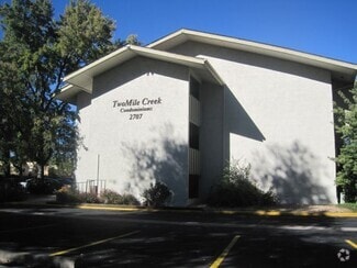 Building Photo - 2707 Valmont Rd
