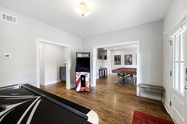 Foto del edificio - 1454 Fairmont Ave NW