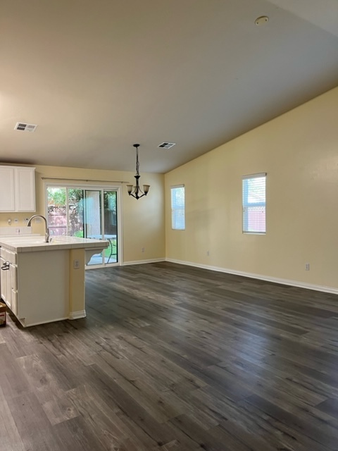 Building Photo - 1518 Frish Moss Ct