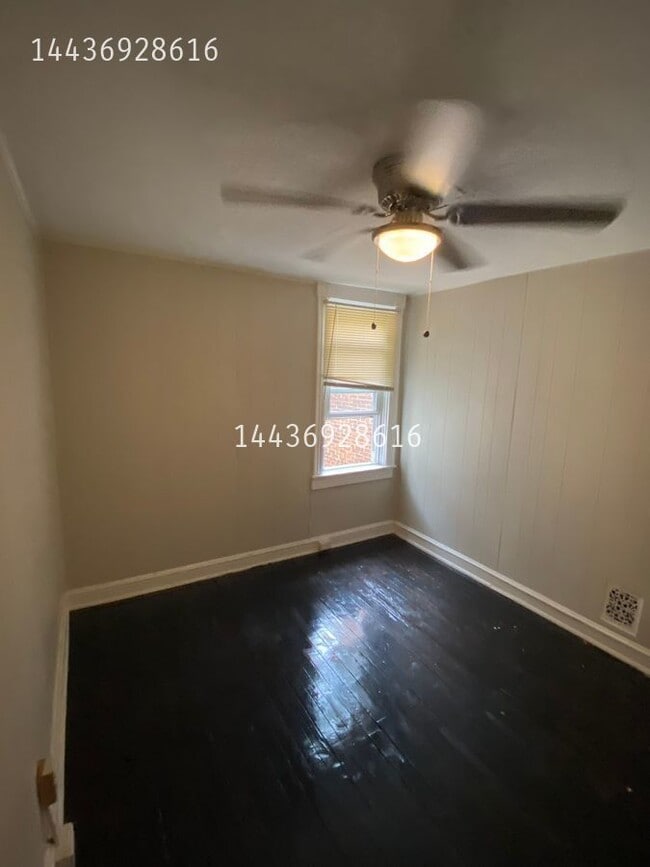 Building Photo - 2838 Woodbrook Ave
