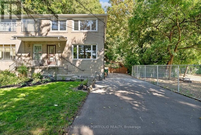 Building Photo - 60 Juliana Ct