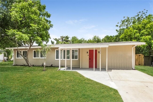 Foto del edificio - 5622 Clearview Dr