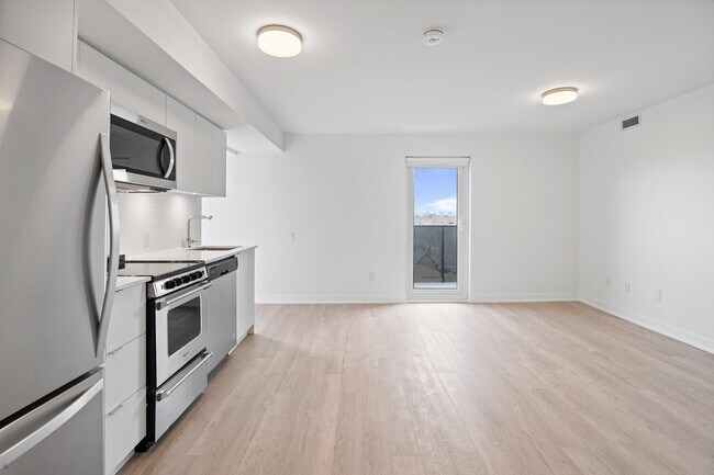 Photo du bâtiment - 480 Wilson Ave