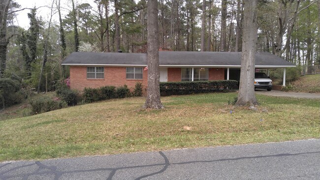 Foto del edificio - 5712 Bounds Rd