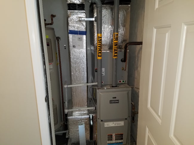 Building Photo - 59 Pearl St