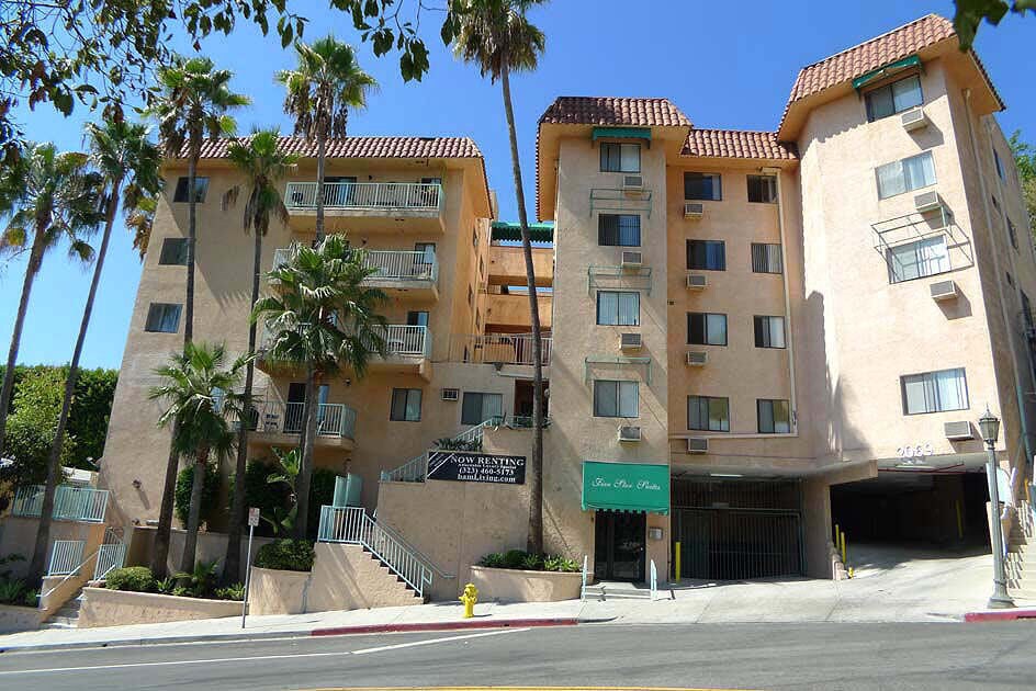 87 Apartments for Rent in Beachwood Canyon, CA Westside Rentals