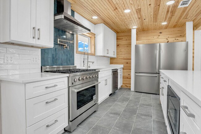 Foto del edificio - 498 Alabama St