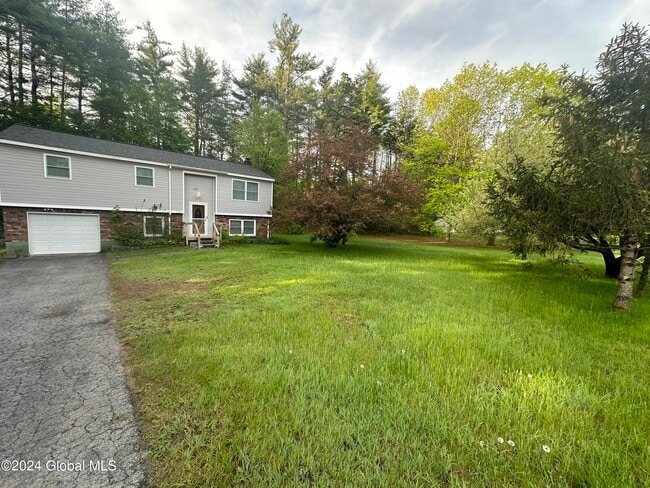 Building Photo - 326 Louden Rd