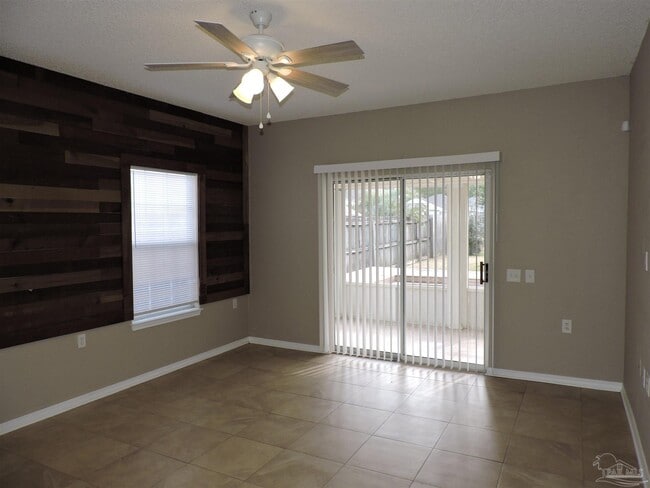 Building Photo - 1489 Newcastle Way