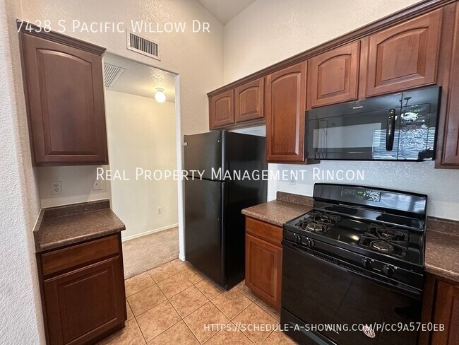 Foto del edificio - 7438 S Pacific Willow Dr