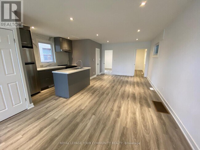 Photo du bâtiment - 172 Times Rd