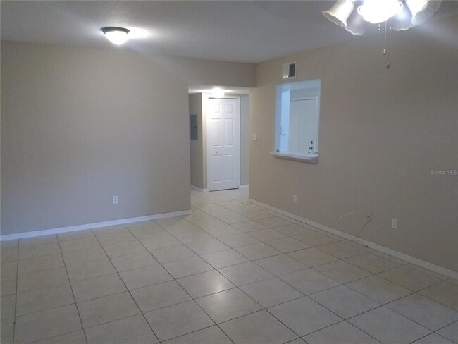 Building Photo - 13232 Galicia St