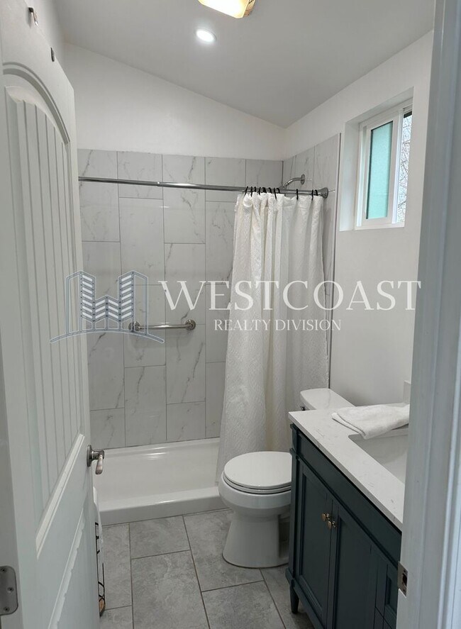 Foto del edificio - 35975 Glen Oaks Rd