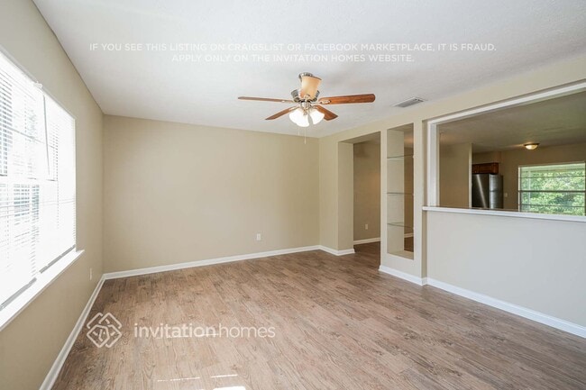 Foto del edificio - 2933 Forest Cir
