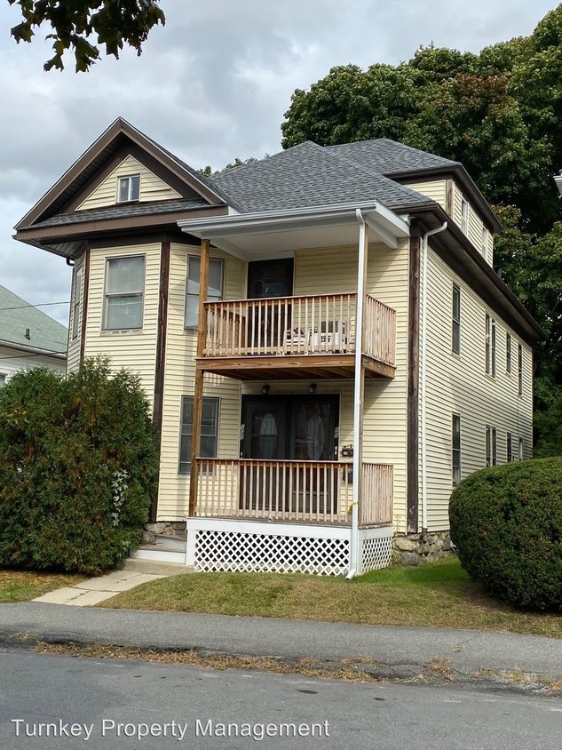 Primary Photo - 159-161 Grove St