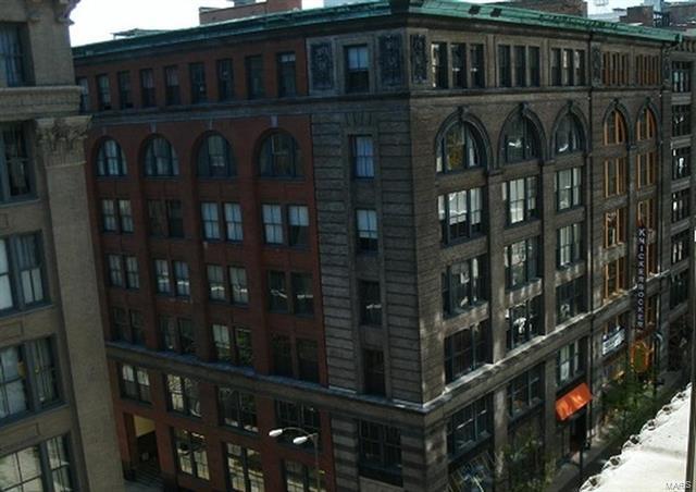 Foto del edificio - 1 Brookings Dr