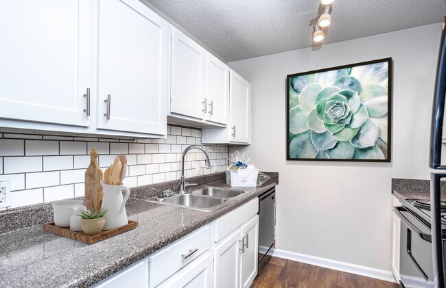 Foto del edificio - Carriage Hills Apartments