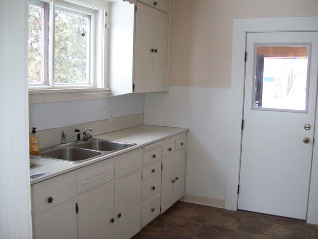 Foto del edificio - 2 br, 1 bath House - 168 5th Ave. WN
