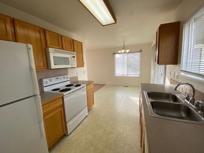 Foto del edificio - Bright & Inviting Wellington Townhome