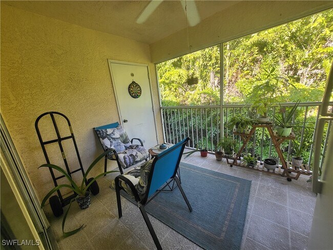 Foto del edificio - 6655 Huntington Lakes Cir