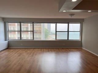 Building Photo - 6157 N Sheridan Rd