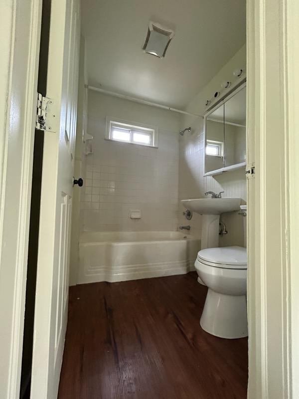 Foto del edificio - 3149 Leith St