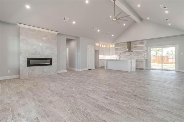 Foto del edificio - 580 Highview Ct