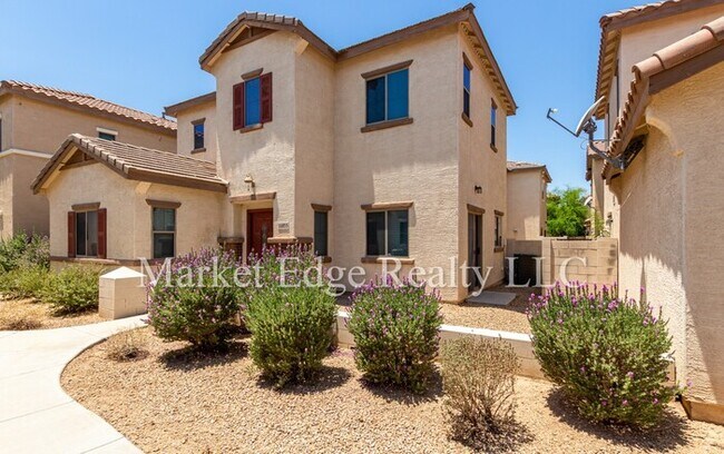 Building Photo - 3Bed/2.5Bath House in Goodyear!
