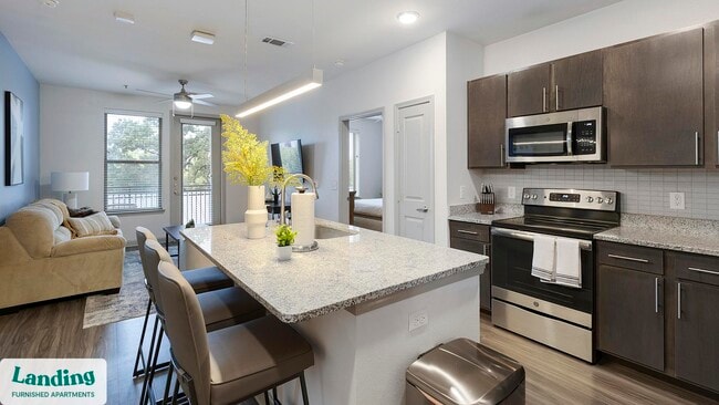 Building Photo - 2800 NE Green Oaks Blvd