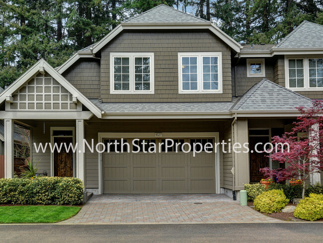 Building Photo - Wonderful Peaceful Lake Oswego Hideaway To...