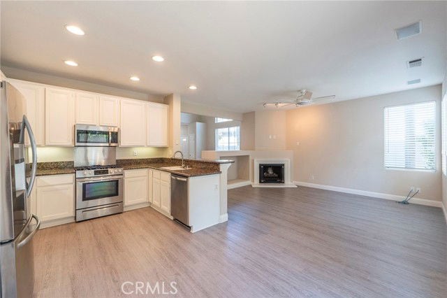 Building Photo - 7676 Park Bay Dr