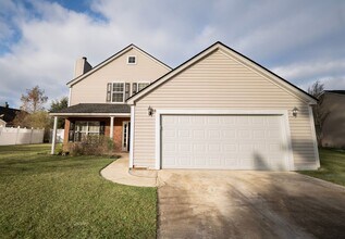 Building Photo - 110 Rocking Horse Ln