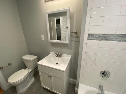 Primary Photo - Davis Square / Ball Square area, 3 bedroom...
