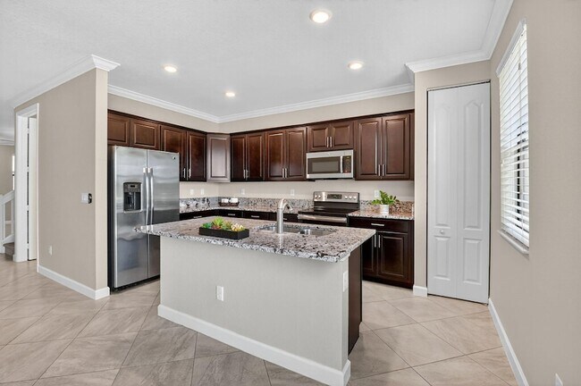 Foto del edificio - 12951 Anthorne Ln