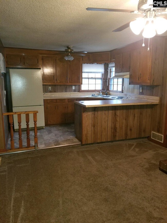 Foto del edificio - 2243 Taylor Rd