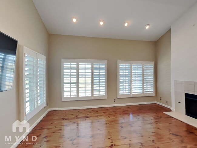 Building Photo - 318 Playa Blanca