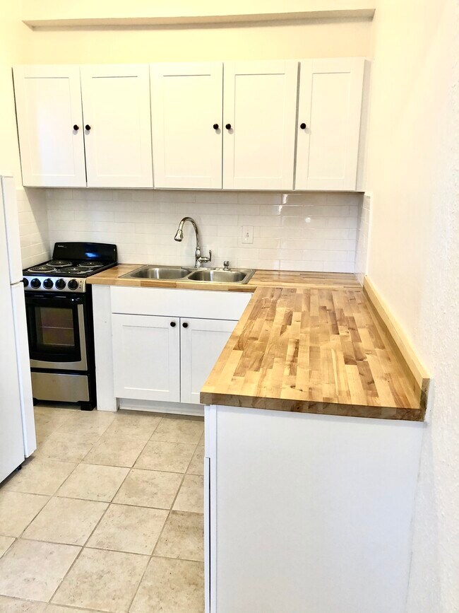 120 Glynn Ct. Apartments Detroit, MI