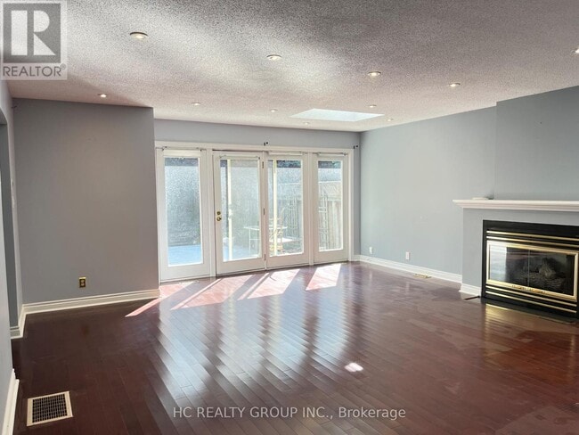 Building Photo - 39 Dallington Dr