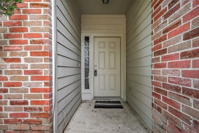 Foto del edificio - 1918 Riane Ln