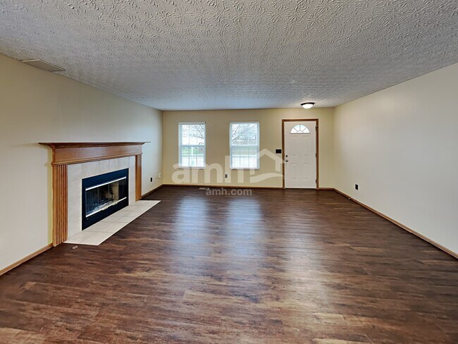 Building Photo - 741 Bledsoe Drive