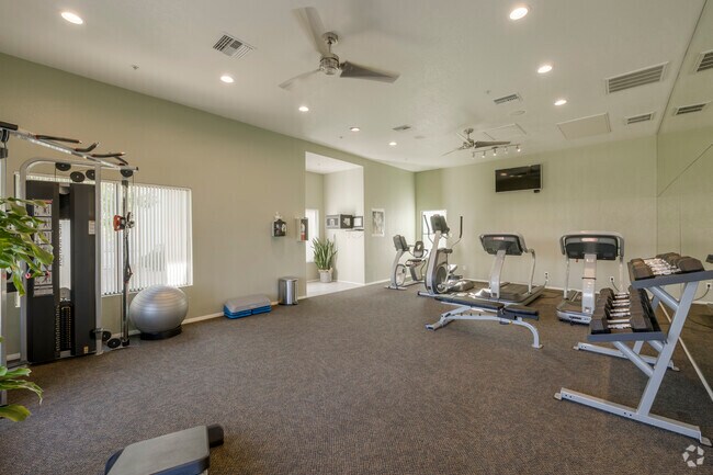 Gimnasio - Anacosta at McCormick Ranch