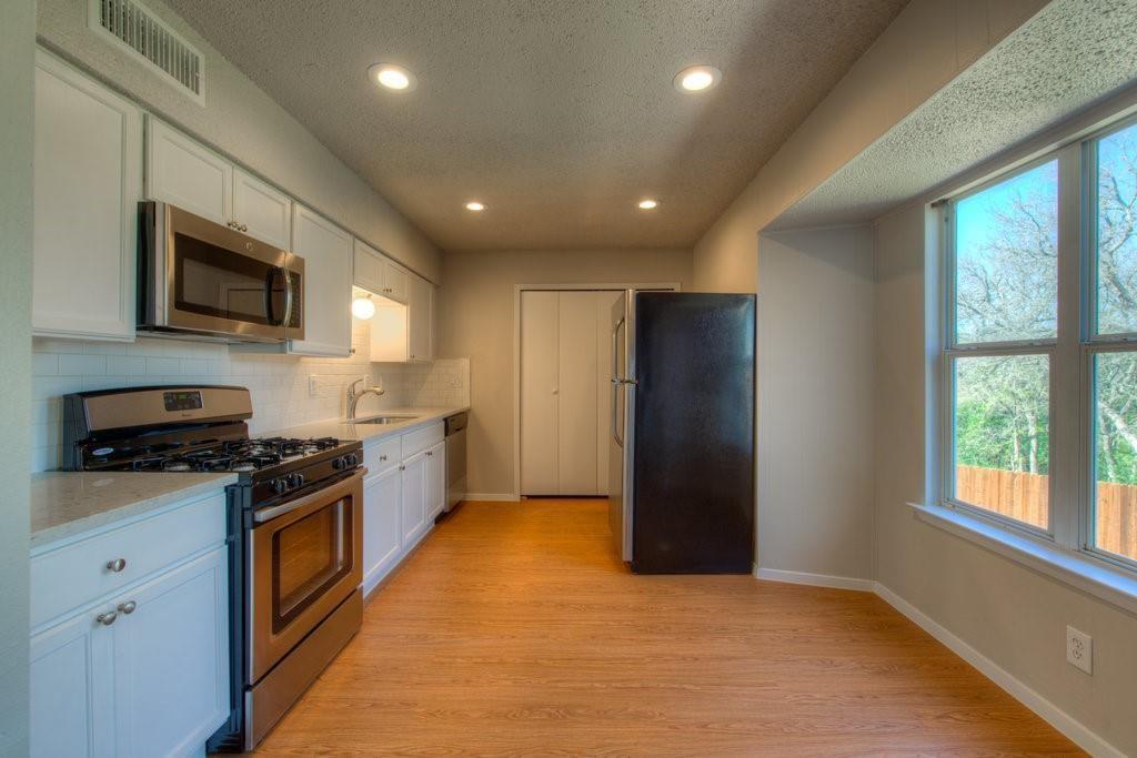 Foto principal - 2902 Northeast Dr