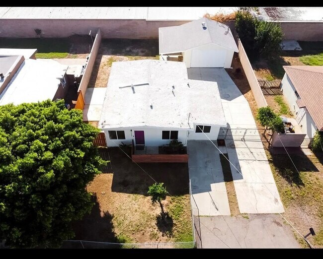 Aerial. Private entrance - 10630 Renner St