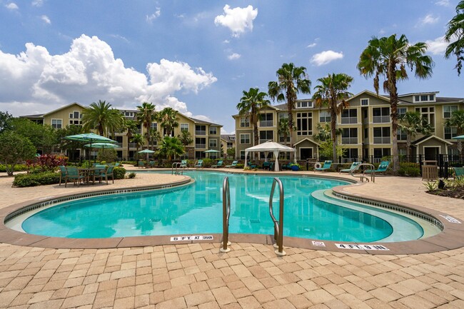 Century Crosstown - Apartments in Tampa, FL | Apartments.com