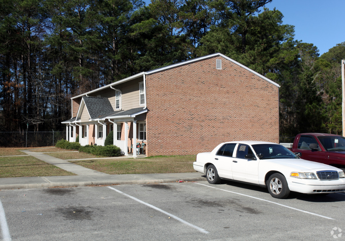 Foto del edificio - Plantation Apartments