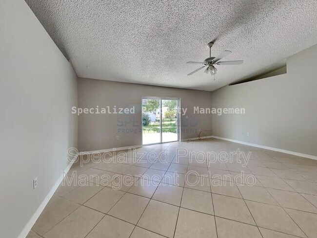 Foto del edificio - 3019 Mapleshade St