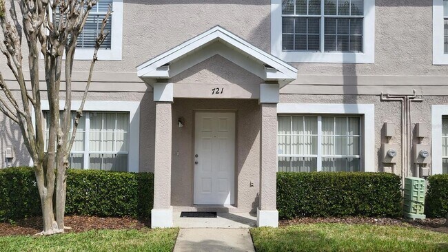 Foto del edificio - 721 Kensington Lake Cir