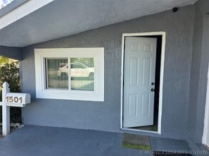 Building Photo - 1501 NW 62nd Terrace
